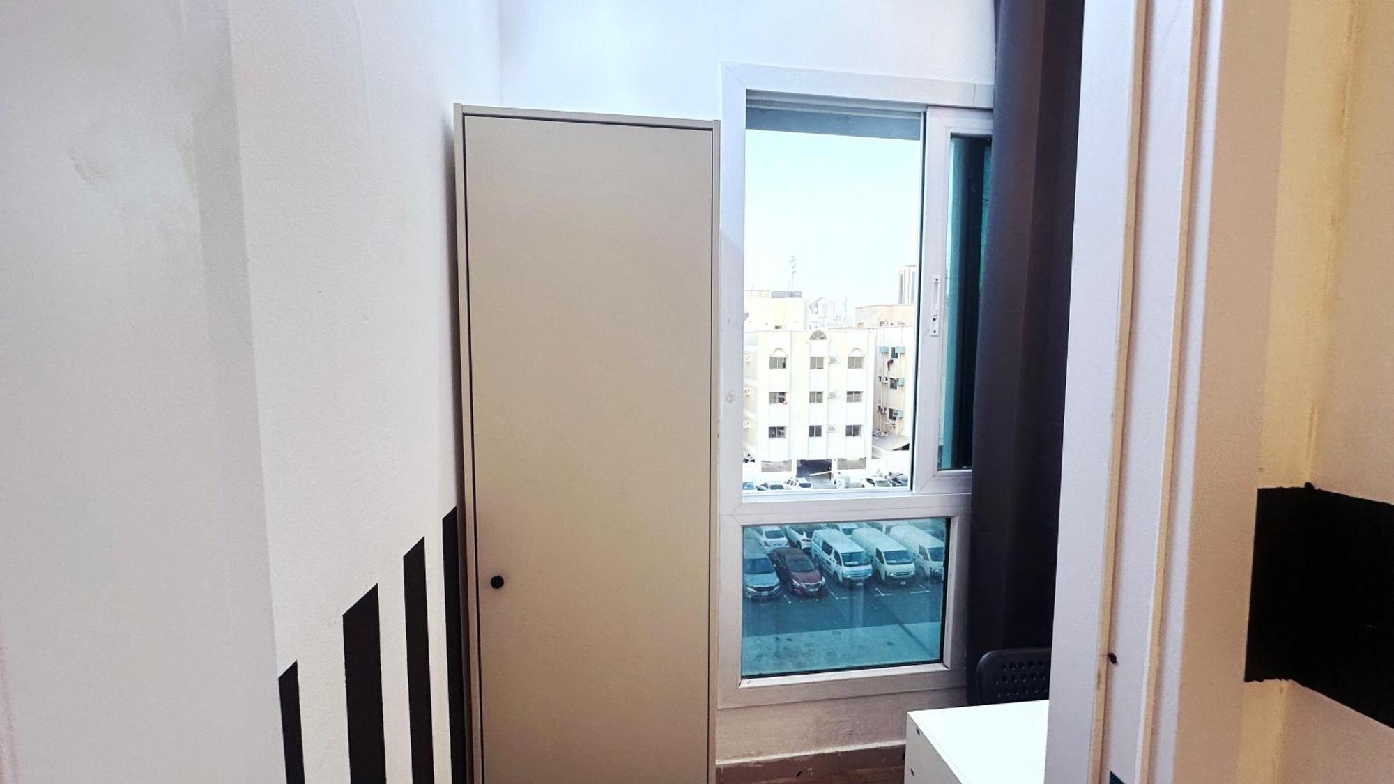 Partition Room In Al Seef Near Burjuman Metro Dubai Eksteriør billede